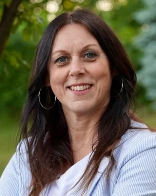 Agnes Laufer