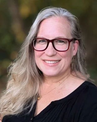 Amy Earnest