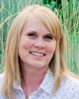 Andrea Curtis
