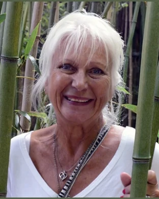 Andrea O Clifton