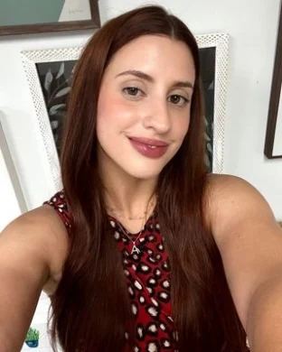 Ariagna (Ari) Acosta