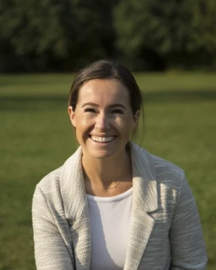 Aubrey Lane | Larch Counseling