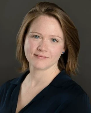 Carolyn D Greene