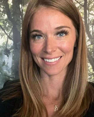 Cassy Ainsworth