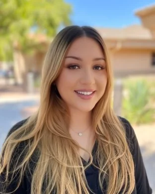 Chloe Cheek