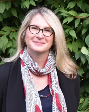 Christa Maxant