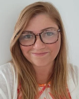 Claudia De Paula