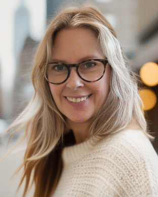 Colleen R Kuhse-Portzline
