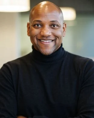 Curt H Hampton