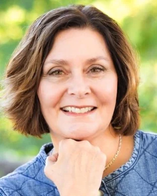 Deborah Calhoun