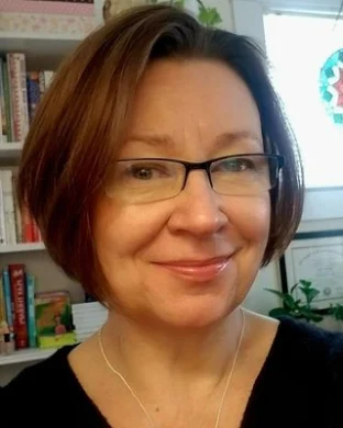 Dorota M Chipman