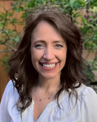 Dr. Amanda R. Donnelly