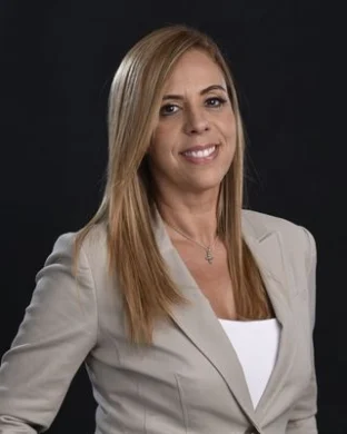 Dr. Claudia P Soto