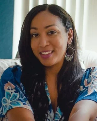 Dr. Giselle L Bayard