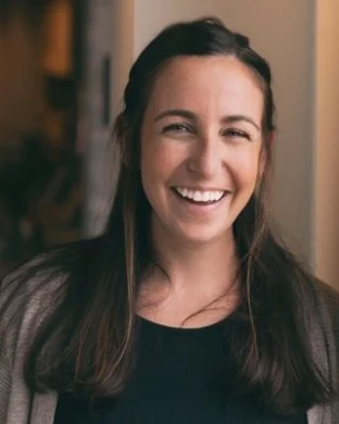 Dr. Mara Richman Czegel