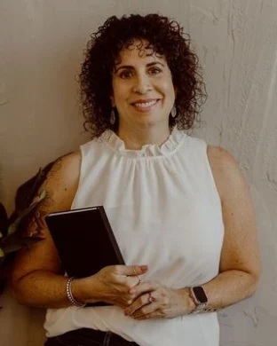 Dr. Renne Rodriguez