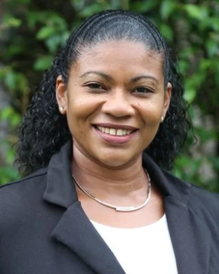 Dr. Ronie Gomes