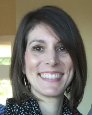 Erin D McCoy