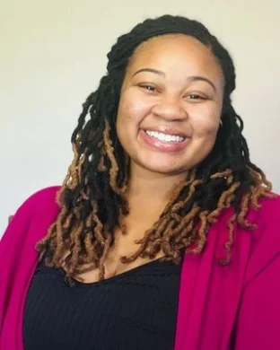 Essence Simmons