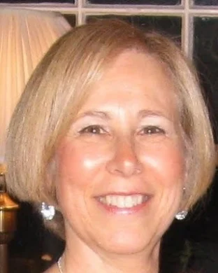 Evalyn Lawnsby