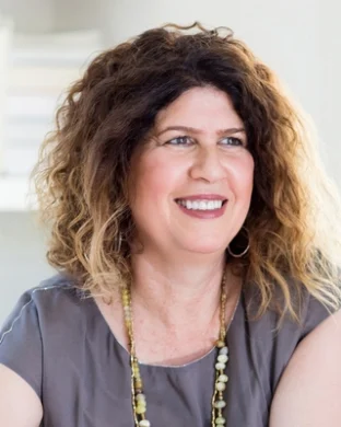 Hagit Zeev
