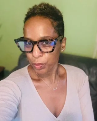 LaQuanta Hobbs