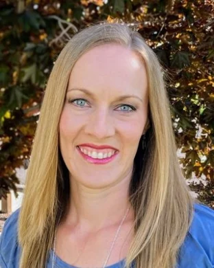 Holly Kampf Robbins