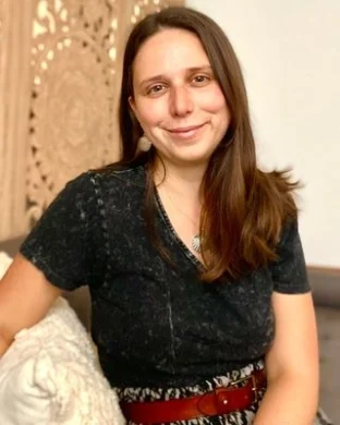 Jennifer M Matthes