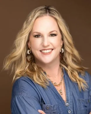 Joelle Moray Provisionally Licensed Counselor