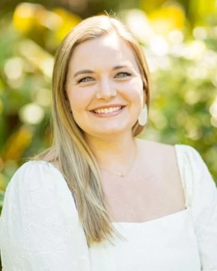 Kristen H. Umholtz