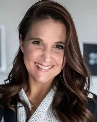 Krystal Martinez-Barnett Center