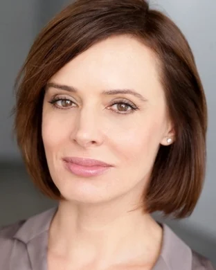 Lara Harris