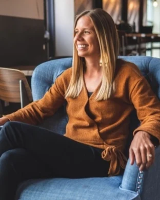 Laura Sharp