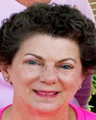 Leslie W Smith