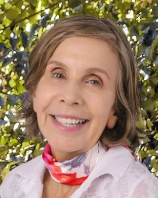 Linda A Simmons