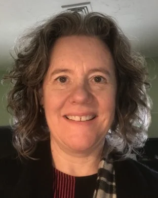 Linda Lee Small