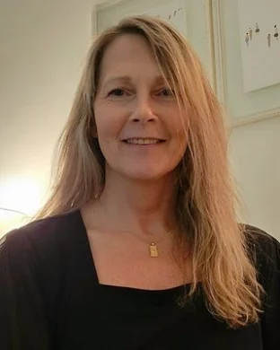 Lisa Perkins