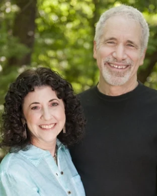 Lori W Hollander