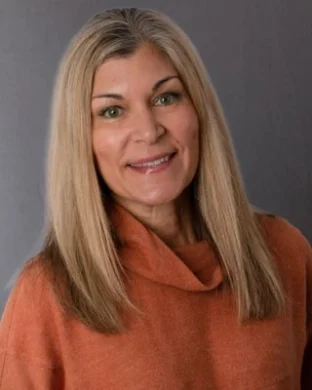 Lynne McRae