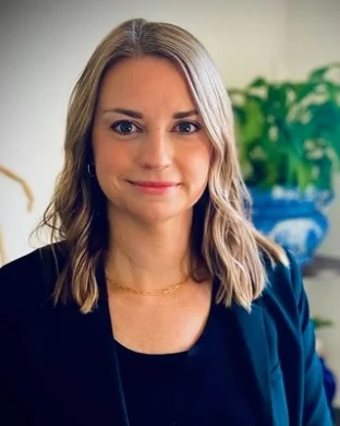 Melanie Garrison
