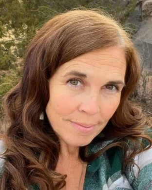 Melissa M Cheney