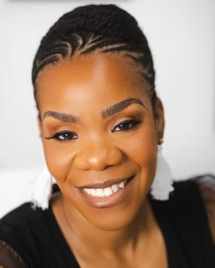 Nekia White