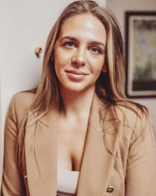Nicole Nolan