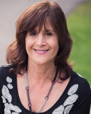 Patricia (Tricia) Feldman Owens