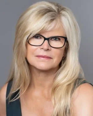 Petra Glenesk