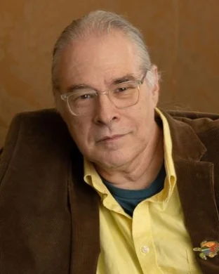 Robert M Cox