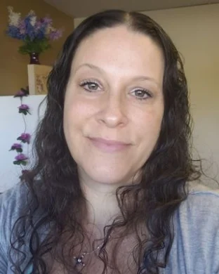 Sara T Avratin