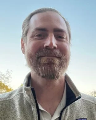 Scott R Kuenneke