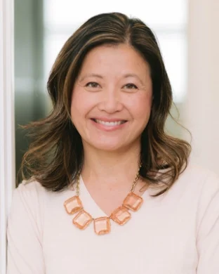 Stephanie L Pelayo