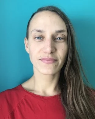 Taina Lyons